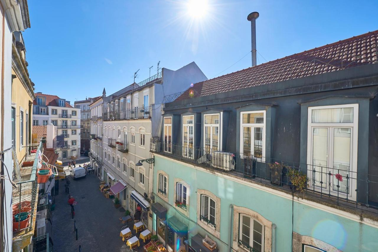 Aesthetic Riverview Apartment In Historical Lissabon Buitenkant foto