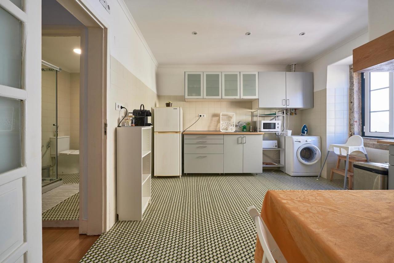 Aesthetic Riverview Apartment In Historical Lissabon Buitenkant foto