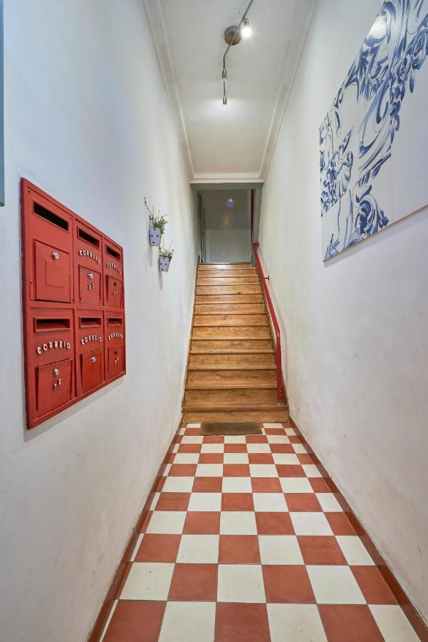 Aesthetic Riverview Apartment In Historical Lissabon Buitenkant foto