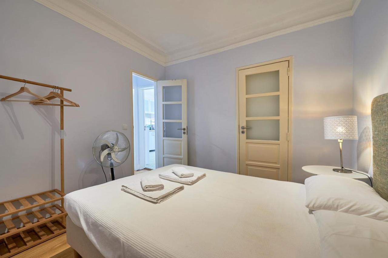 Aesthetic Riverview Apartment In Historical Lissabon Buitenkant foto
